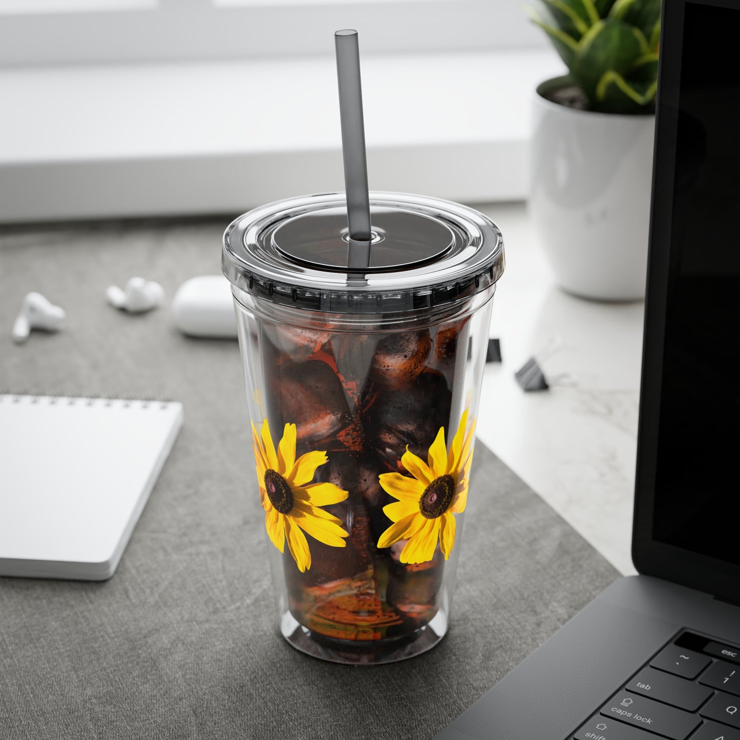 Daisy Photo 16oz Tumbler with Straw — Colorful Lid Floral Travel Cup