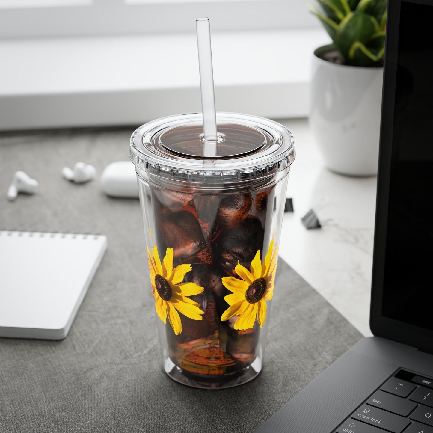 Daisy Photo 16oz Tumbler with Straw — Colorful Lid Floral Travel Cup